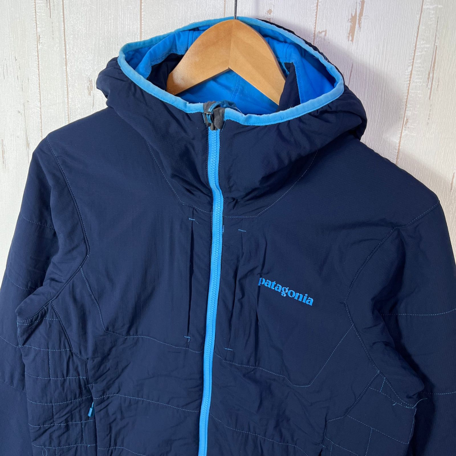 美品☆patagonia レディースM ナノエア フーディー ブルー PATAGNIA Ms NANO AIR HOODY | Lagom Blue - WILDLIFE FLYFISHING SHOP