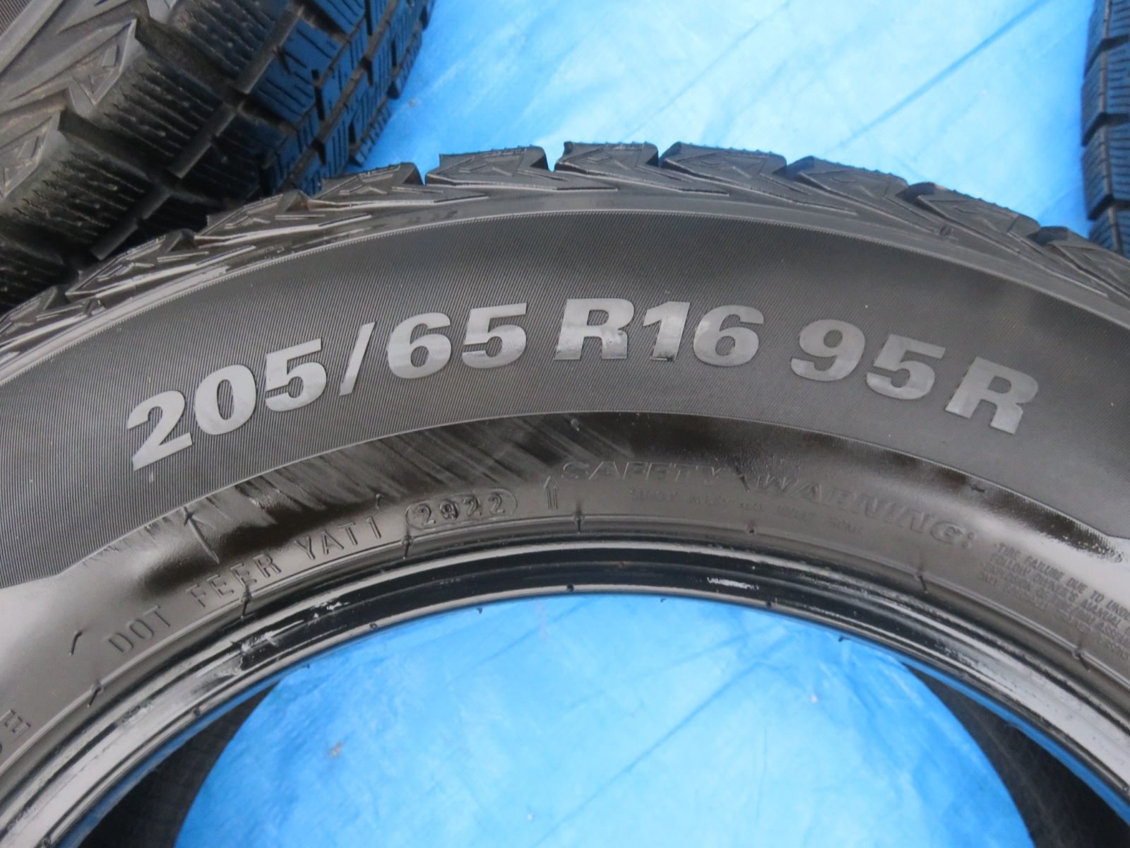 SFC 4120 16インチ タイヤ KUMHO 205 65 R 16 95 4本セット WinterCRAFT ice Wi 61 冬タイヤ スタッドレス 製