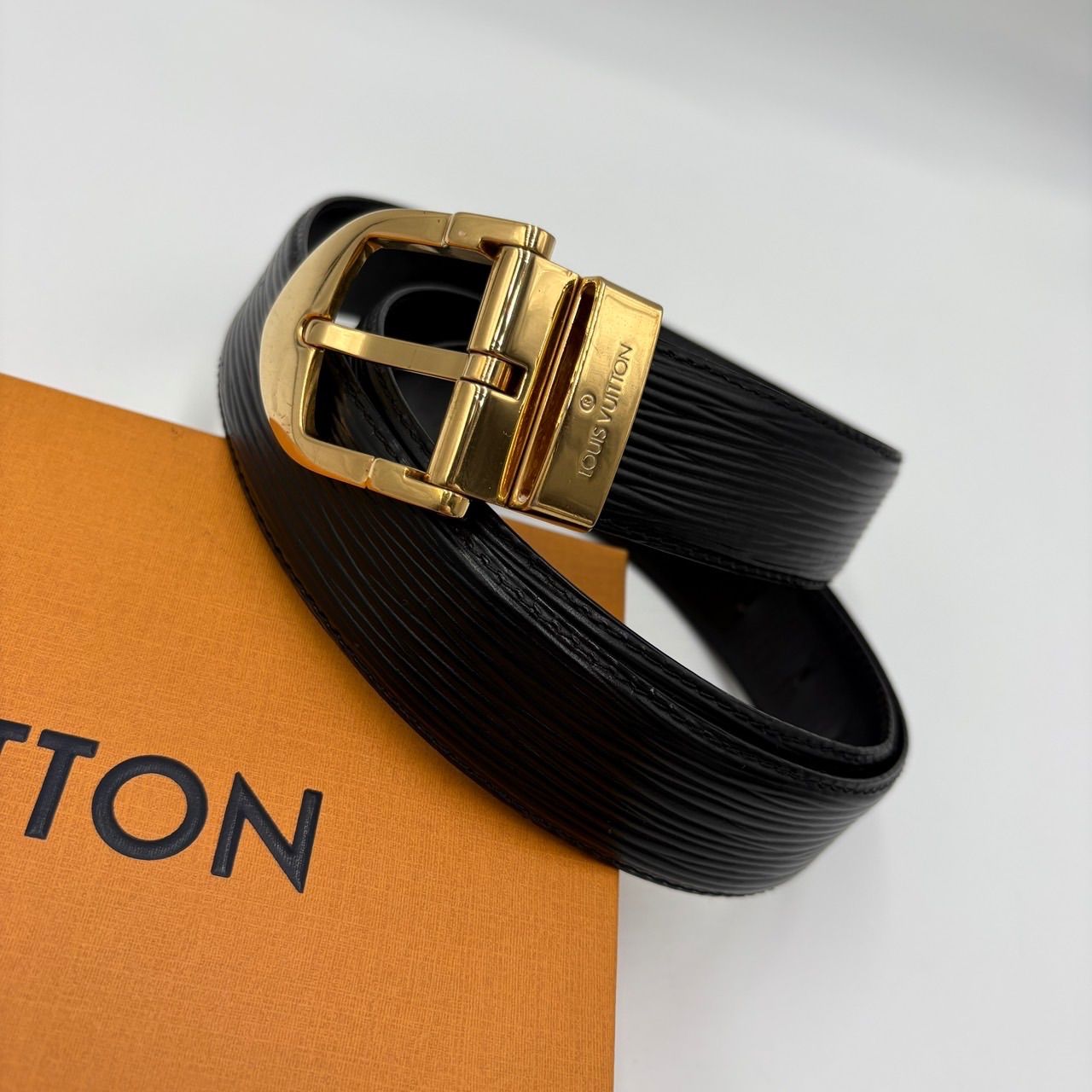 ルイヴィトン エピ サンチュールクラシックベル 男女兼用 ユニセックス