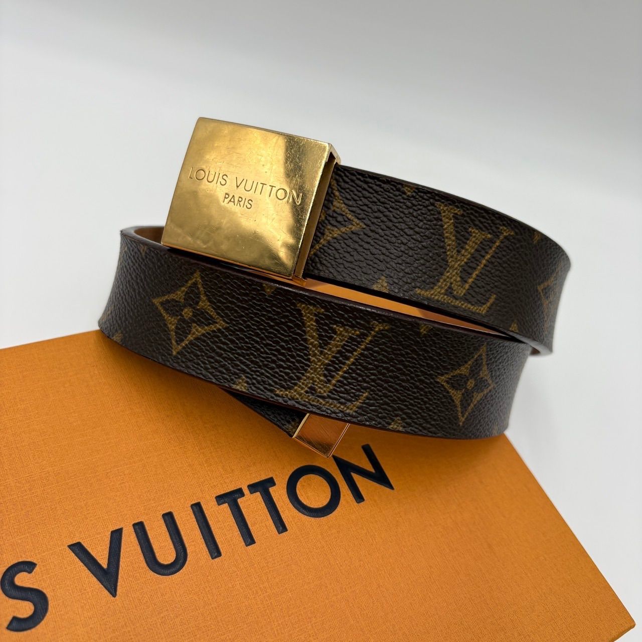 ルイヴィトン モノグラム サンチュールキャレベルト