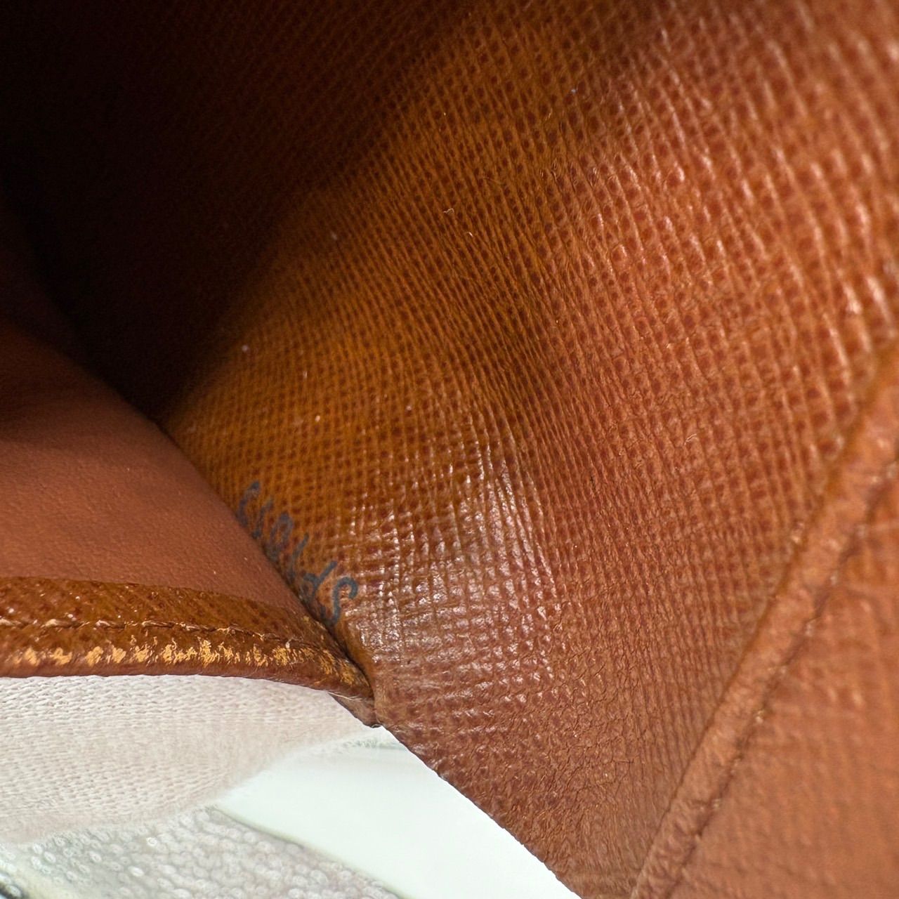  ルイヴィトン モノグラムWホック二つ折り財布 二つ折り財布 折り財布