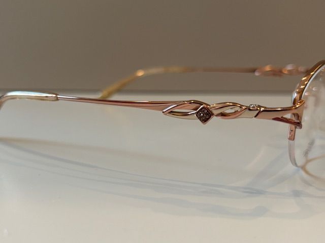  店頭引き上げ品 TECHNOS テクノス メガネフレーム です メガネ アイウェア チタン チタニウム フレーム めがね 眼鏡 おしゃれ 大人 軽い 軽量 ハーフリム メガネ 小物