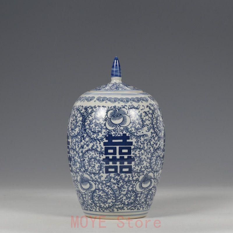 青花喜の字 景徳鎮 陶磁器 装飾品 工芸品 美術品 置物 冬瓜の壺です