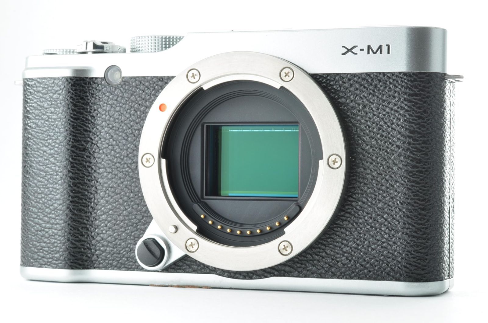 Fujifilm X-M1 XM1 シルバー ボディ ミラーレスカメラ ミラーレス一眼