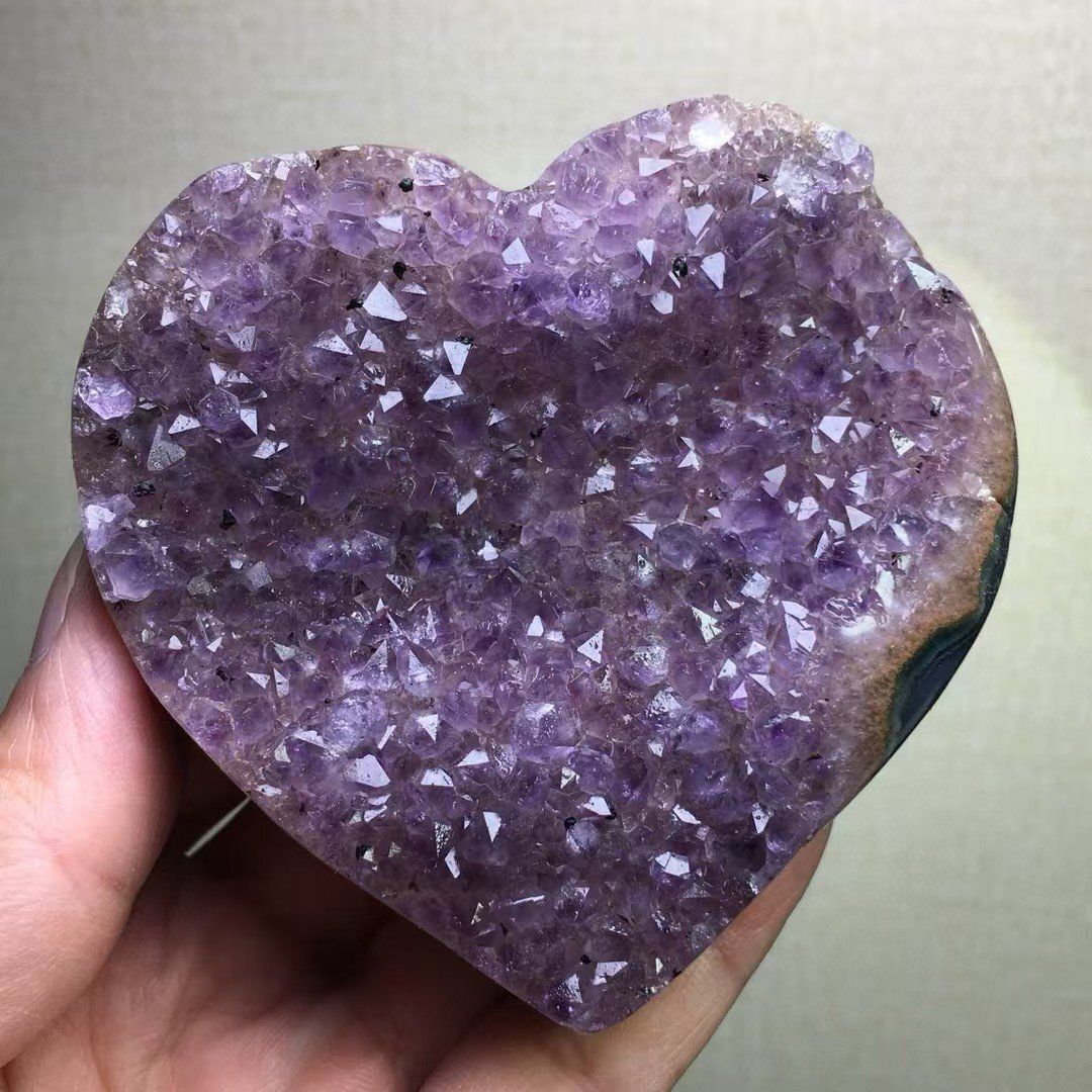  AAAAAAA級家庭円満 天然アメジスト原石B1216 YS 30 199D 卓上装飾 置物 インテリア小物