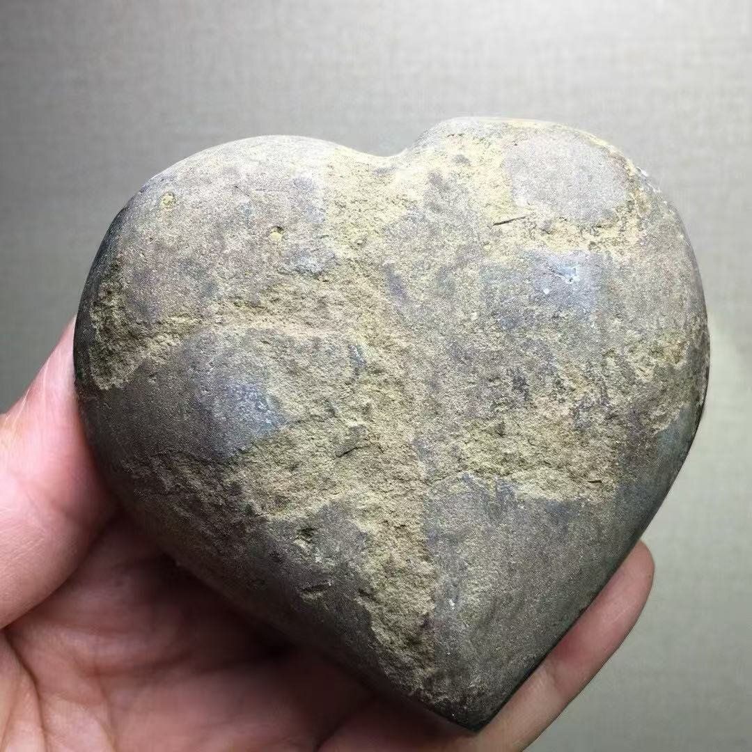 天然アメジスト原石B1216