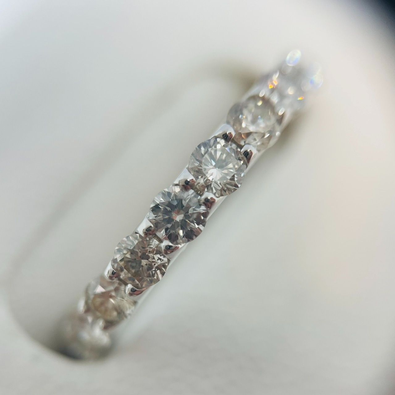 Pt 950 リング ダイヤモンド 1.00 ct ハーフエタニティ 3.8 g 12号