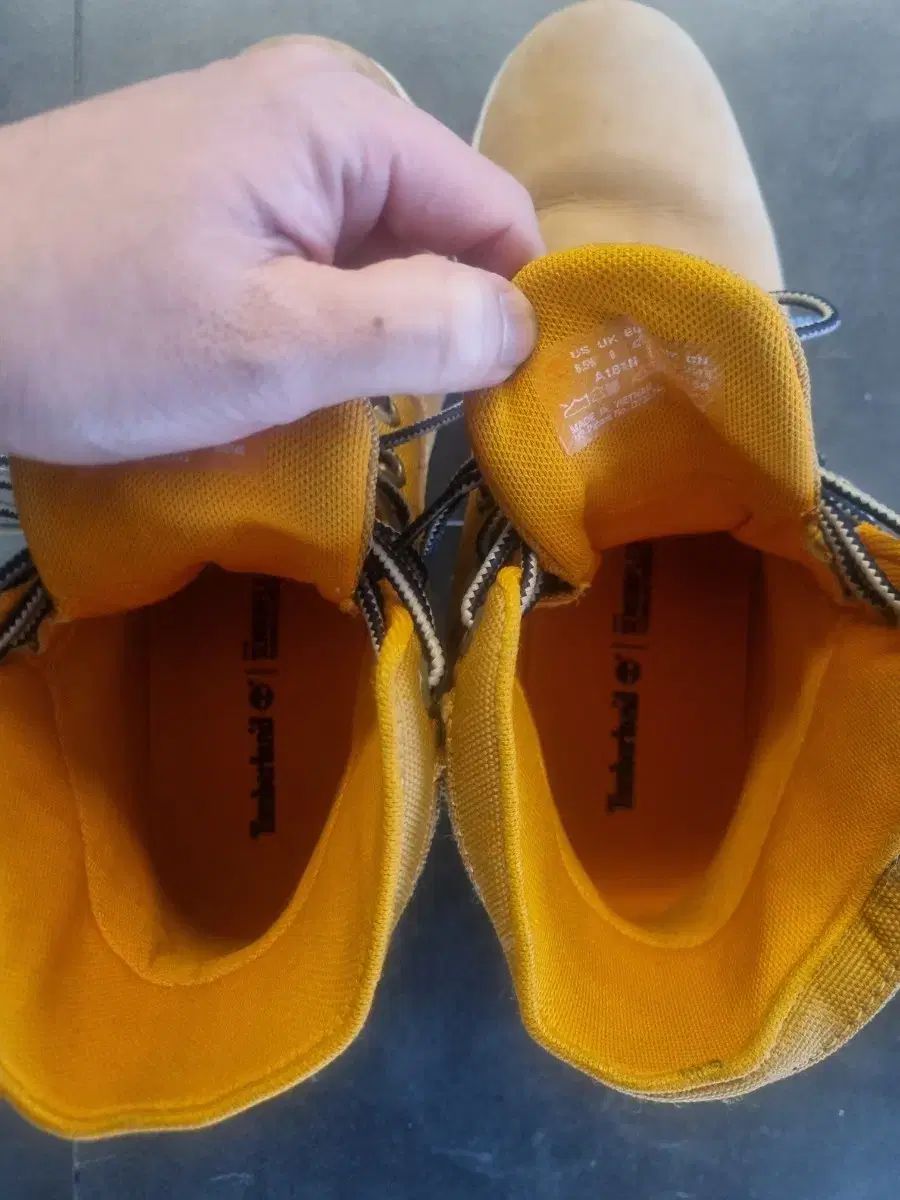 Timberland ティンバーランド ウォーカーブーツ 옐ロー レッド フォード