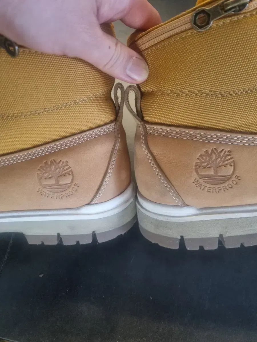 Timberland ティンバーランド ウォーカーブーツ 옐ロー レッド フォード