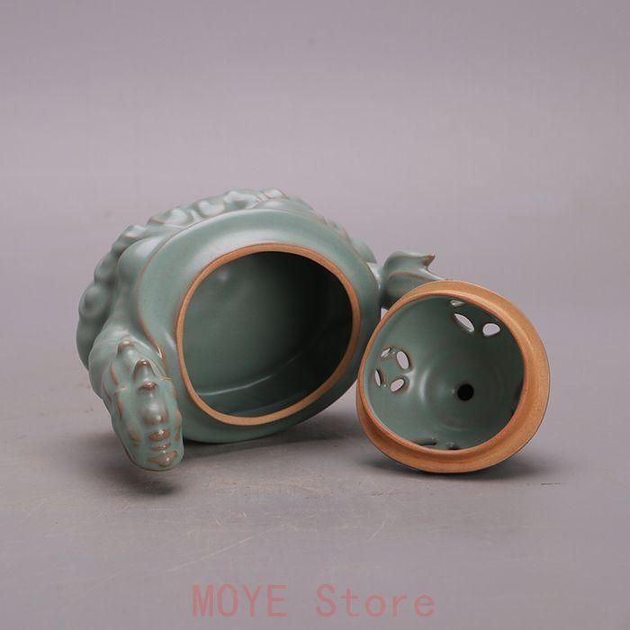 宋汝窯青釉亀紋鉄胎薫炉 工芸品 美術品 置物 宋汝窯青釉亀紋鉄胎薫炉 工芸品 美術品 置物 - メルカリ