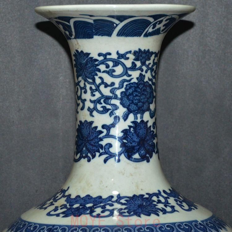 宋官窯青花手描き纏枝蓮梅瓶 陶磁器 装飾品 現代工芸品 美術品 置物 宋官窯青花手描き纏枝蓮梅瓶 陶磁器 装飾品 現代工芸品