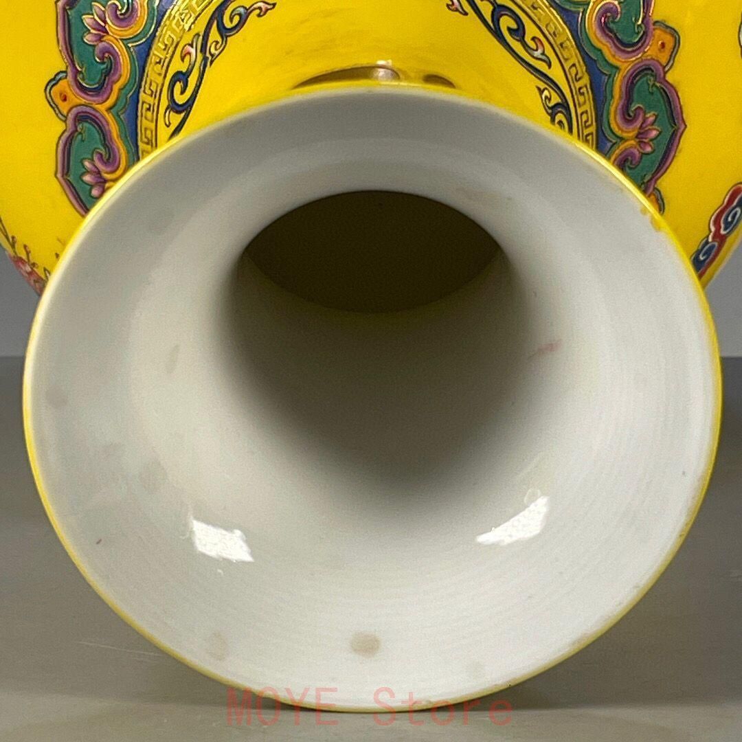 大清乾隆黄地花卉図紋転心瓶 景徳鎮 陶磁器 装飾品 現代工芸品 美術品