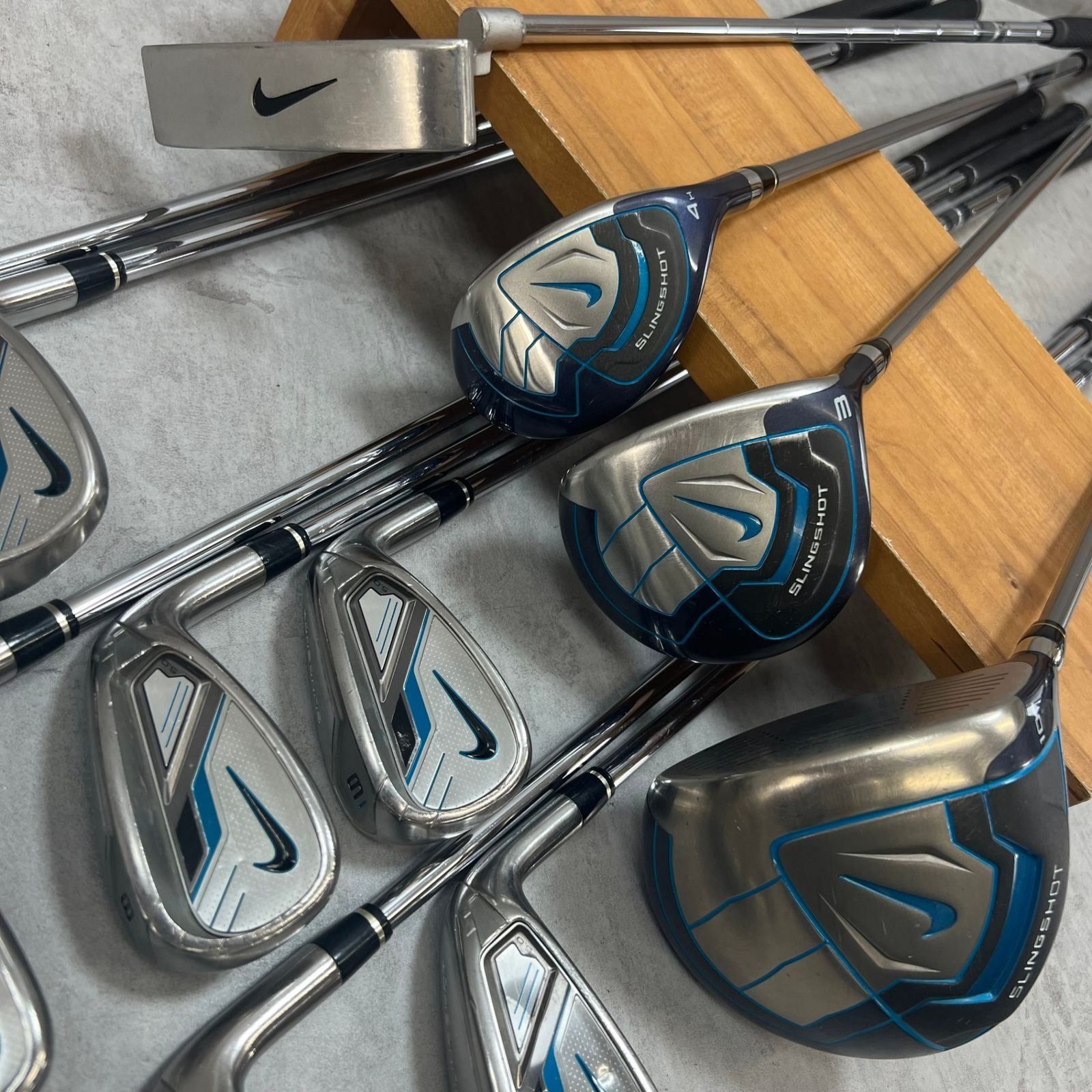 NIKE スリングショット メンズゴルフ クラブセット 11本 SR 右利き用