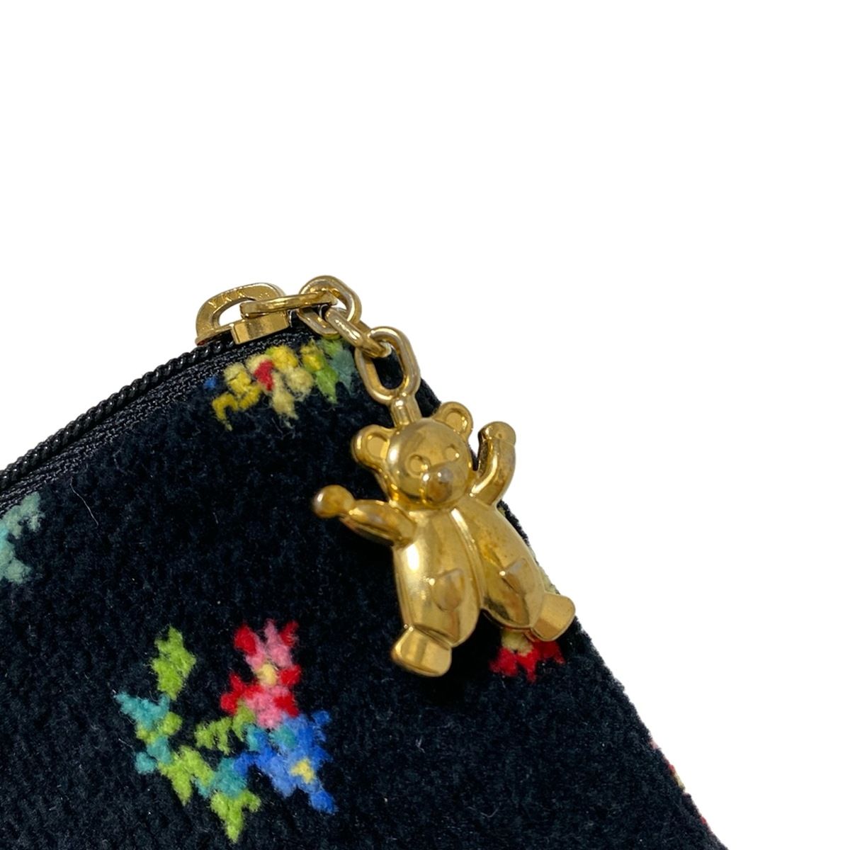 黒×イエロー×マルチ