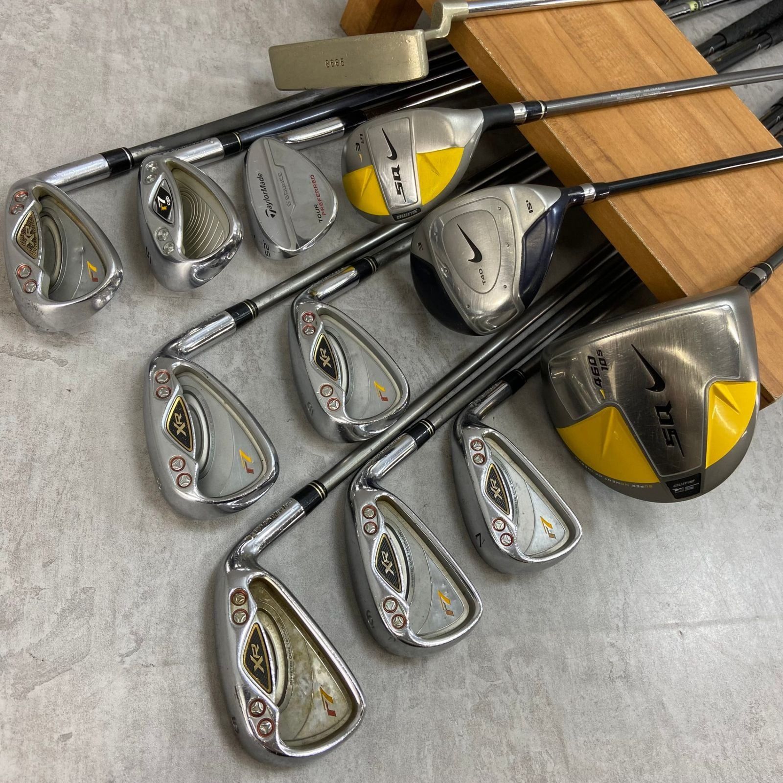 ナイキ テーラーメイド メンズゴルフ クラブセット 12本 右利き用 NIKE