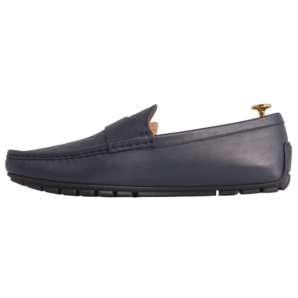 ドライビングシューズ