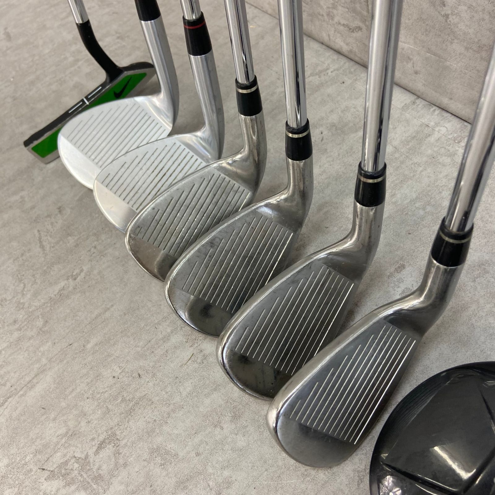 NIKE ナイキ メンズゴルフ12本セット 右利き用 キャディバッグ 初心者