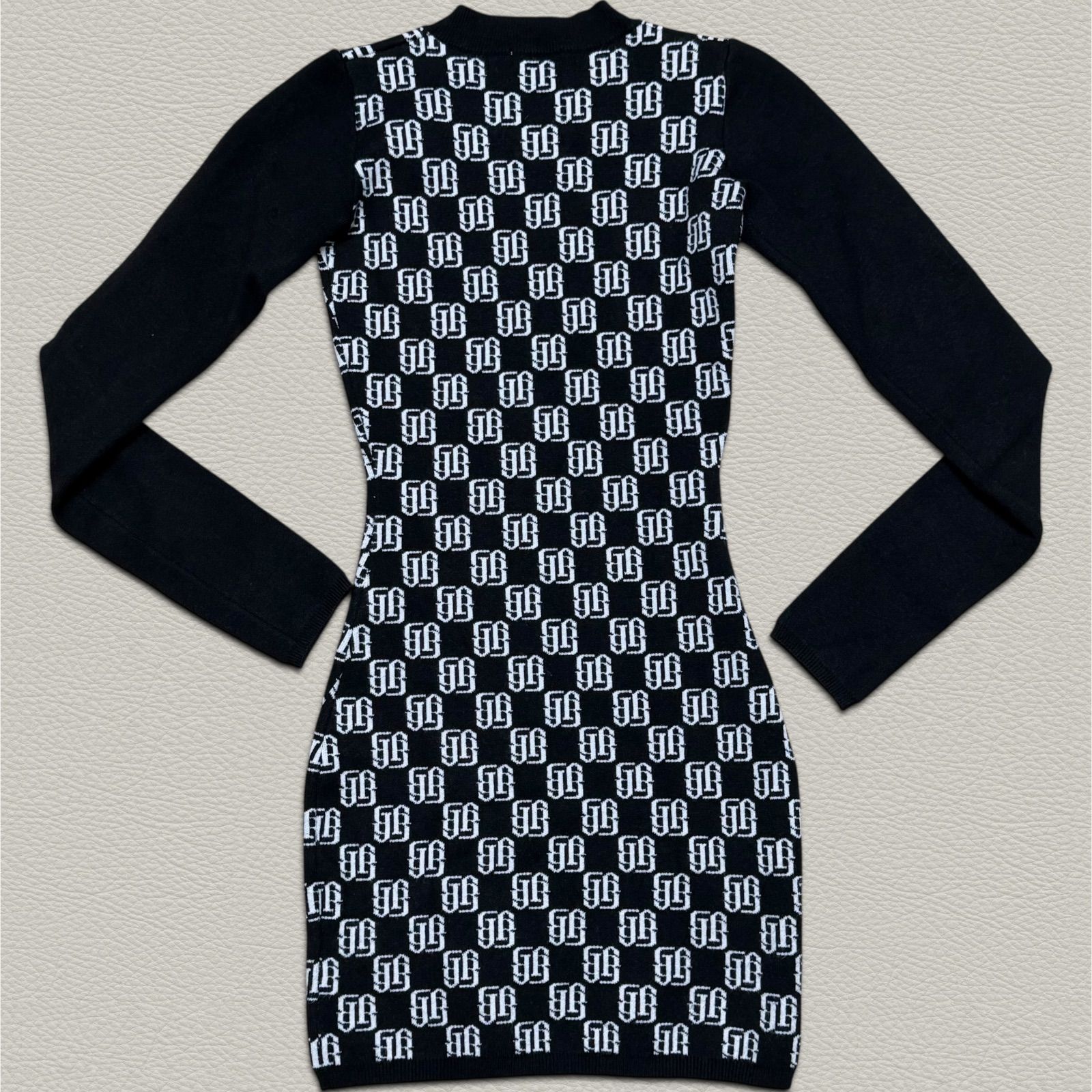  24 AW GYDA ジェイダ GYGYジャガードタイトニットワンピース 長袖 ミニ丈 ロゴワンピース 総柄 体のラインがきれい スタイルアップ タイトシルエット 冬ワンピース 長袖 七分袖 ニットワンピース