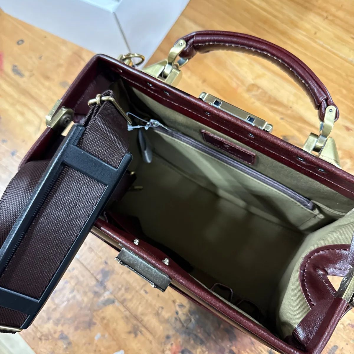 数量限定【訳アリお得品】atelierCODEL ミニ ダレスバッグ セカンド