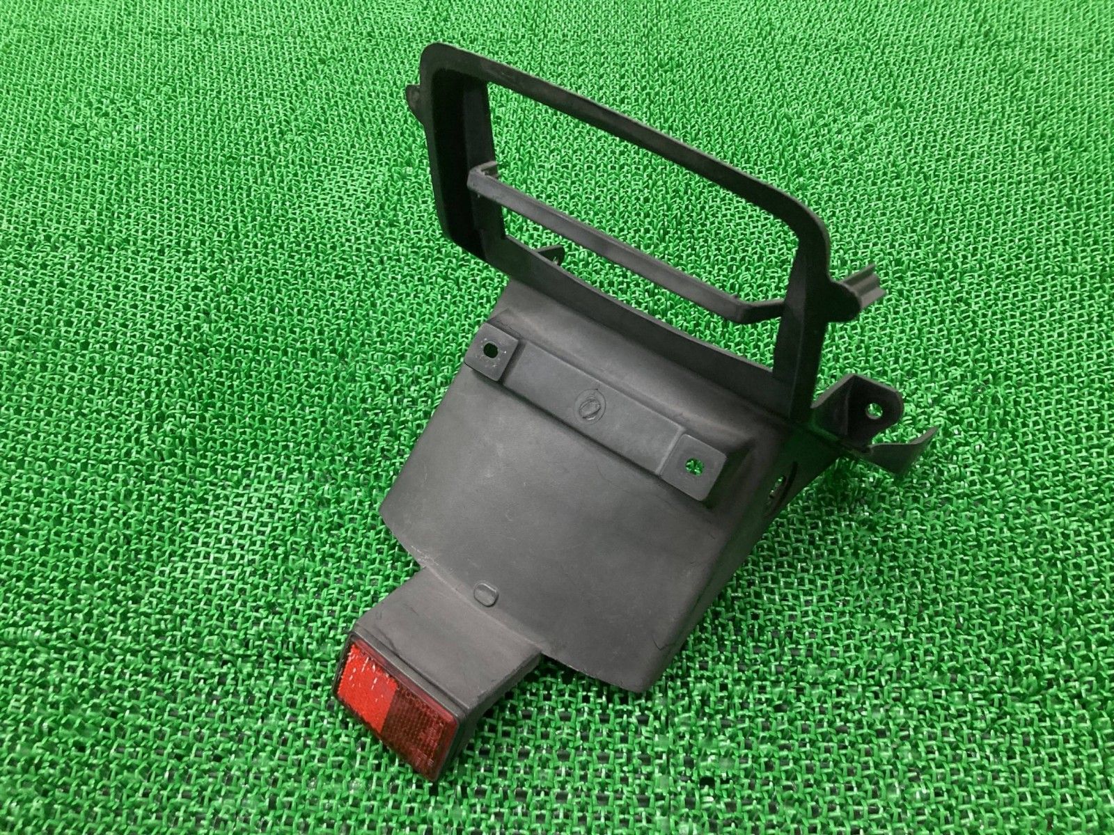 リアフェンダー ヤマハ バイク 部品 4 HM リフレクター テールランプカバー 割れ欠け無し 品薄 rT