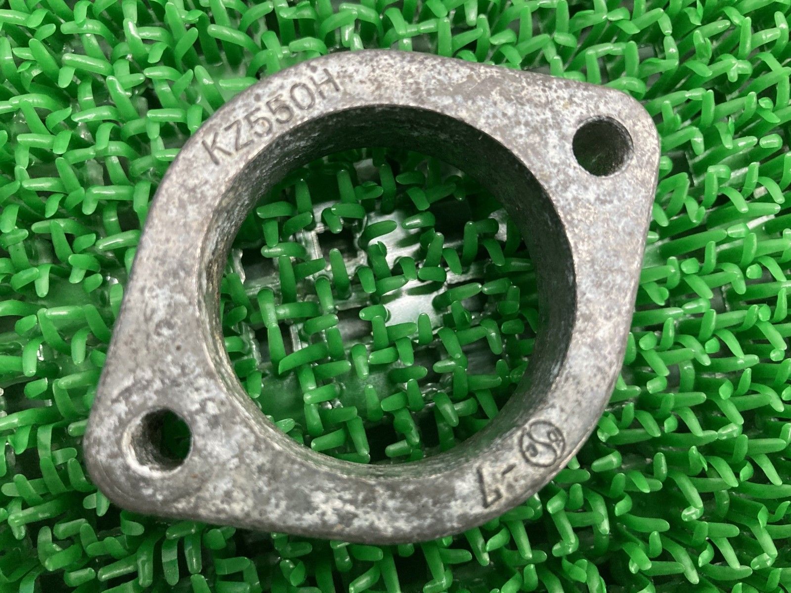 ゼファー400 マフラーフランジ KZ550H カワサキ 純正 中古 バイク 部品