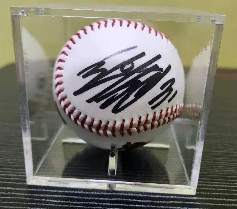 公式球)羅 成範(ナ・ソンボム) サイン入り サインボール