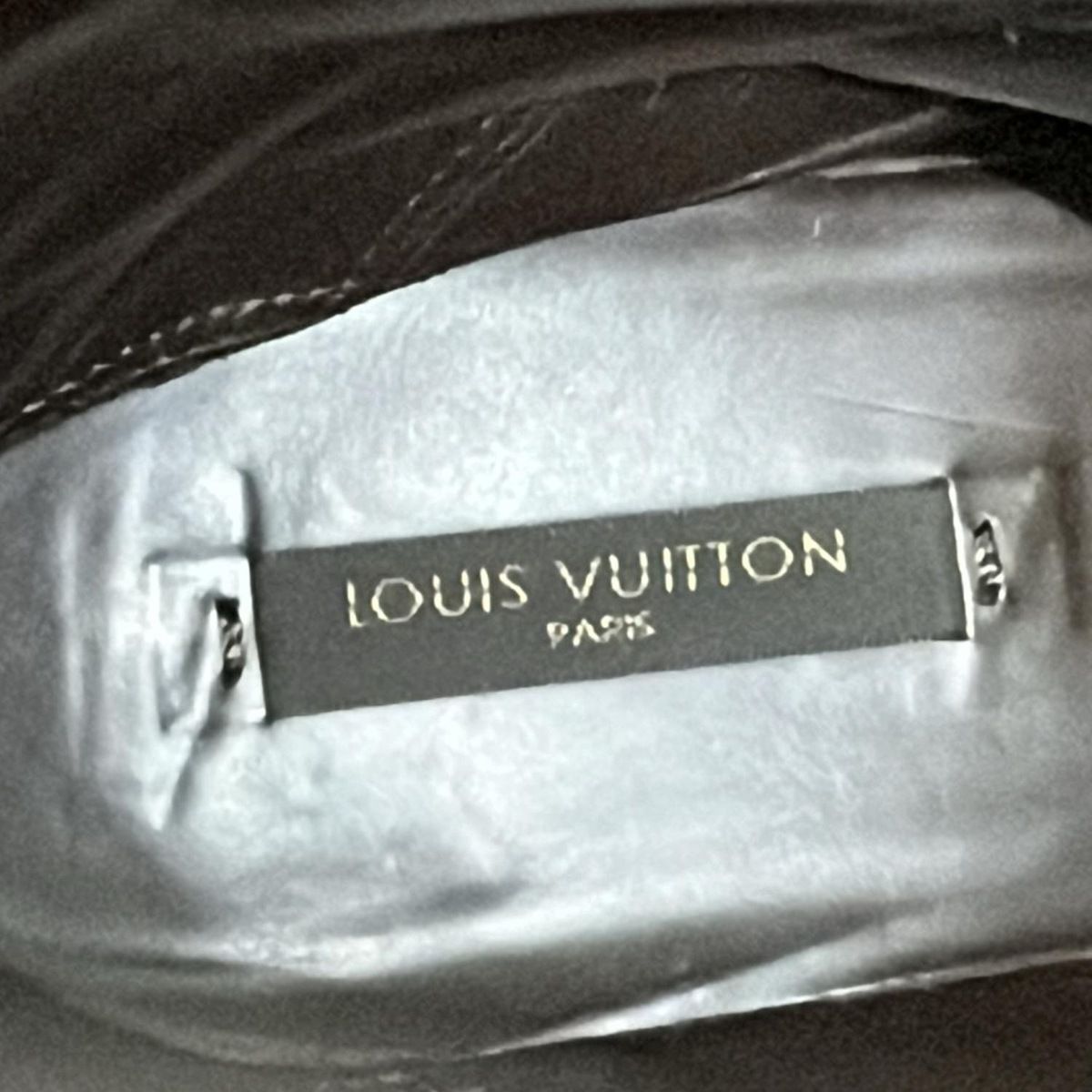 ダークブラウン×黒 レザー