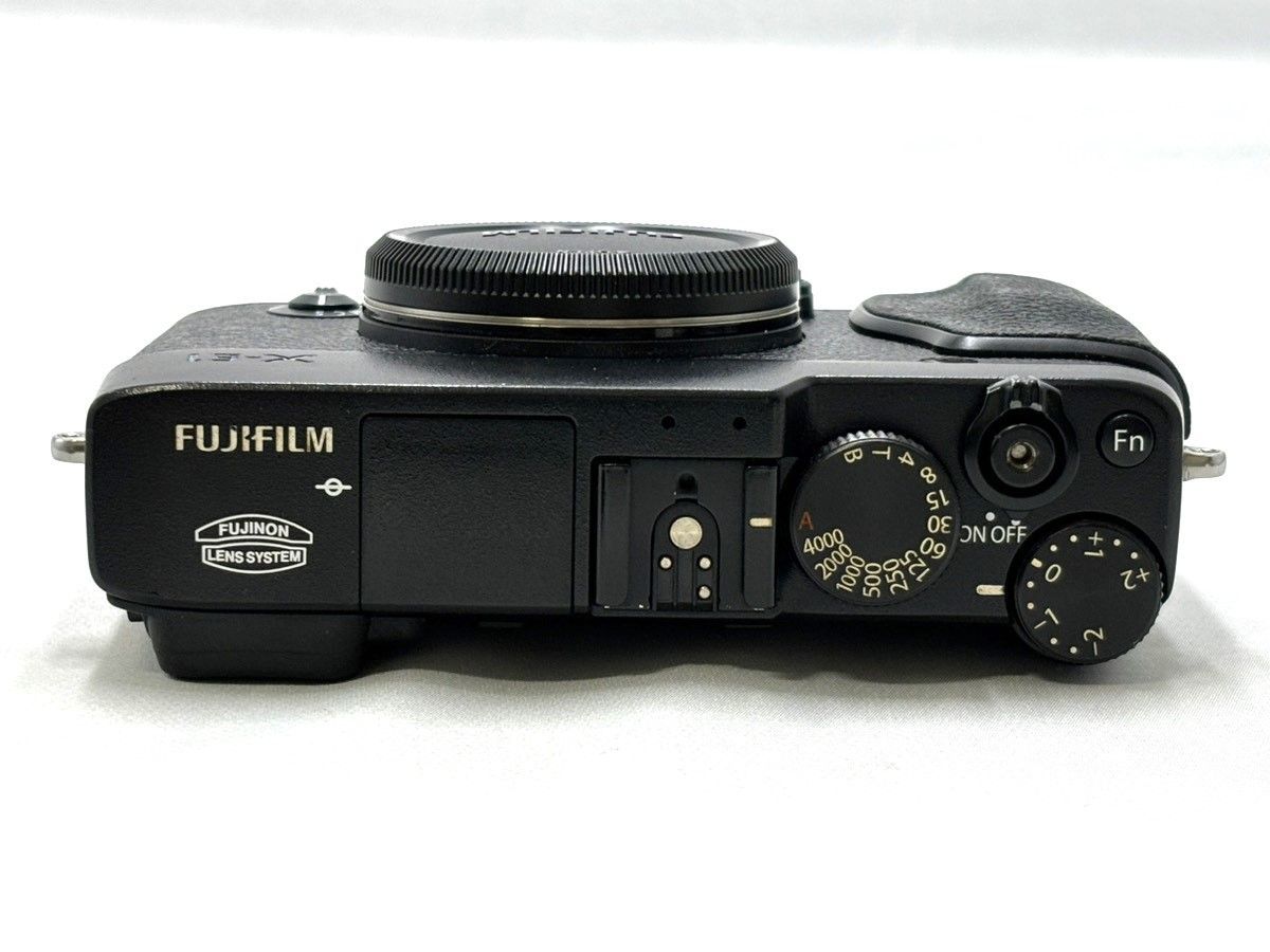 ボディ ミラーレスカメラ