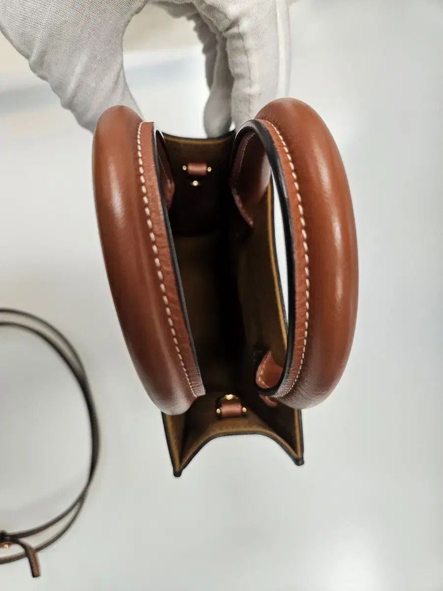 セリーヌ カバスバッグ ミニ