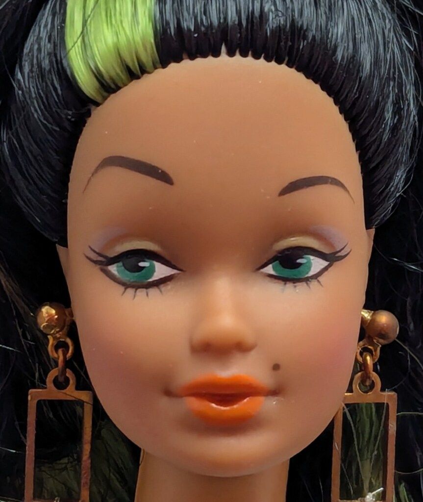 マテル バービー モダンサークル シモーネ B2528 - メルカリ