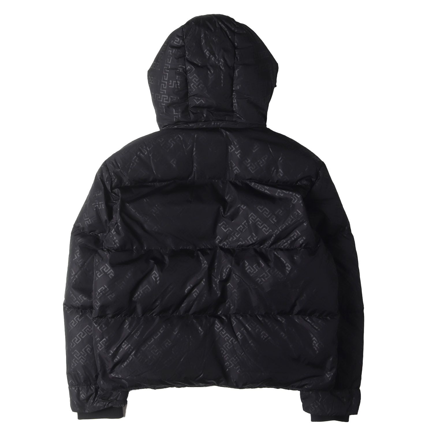 VERSACE ブラック ナイロンジャケット VERSACE ブラック ナイロンジャケット - メルカリ