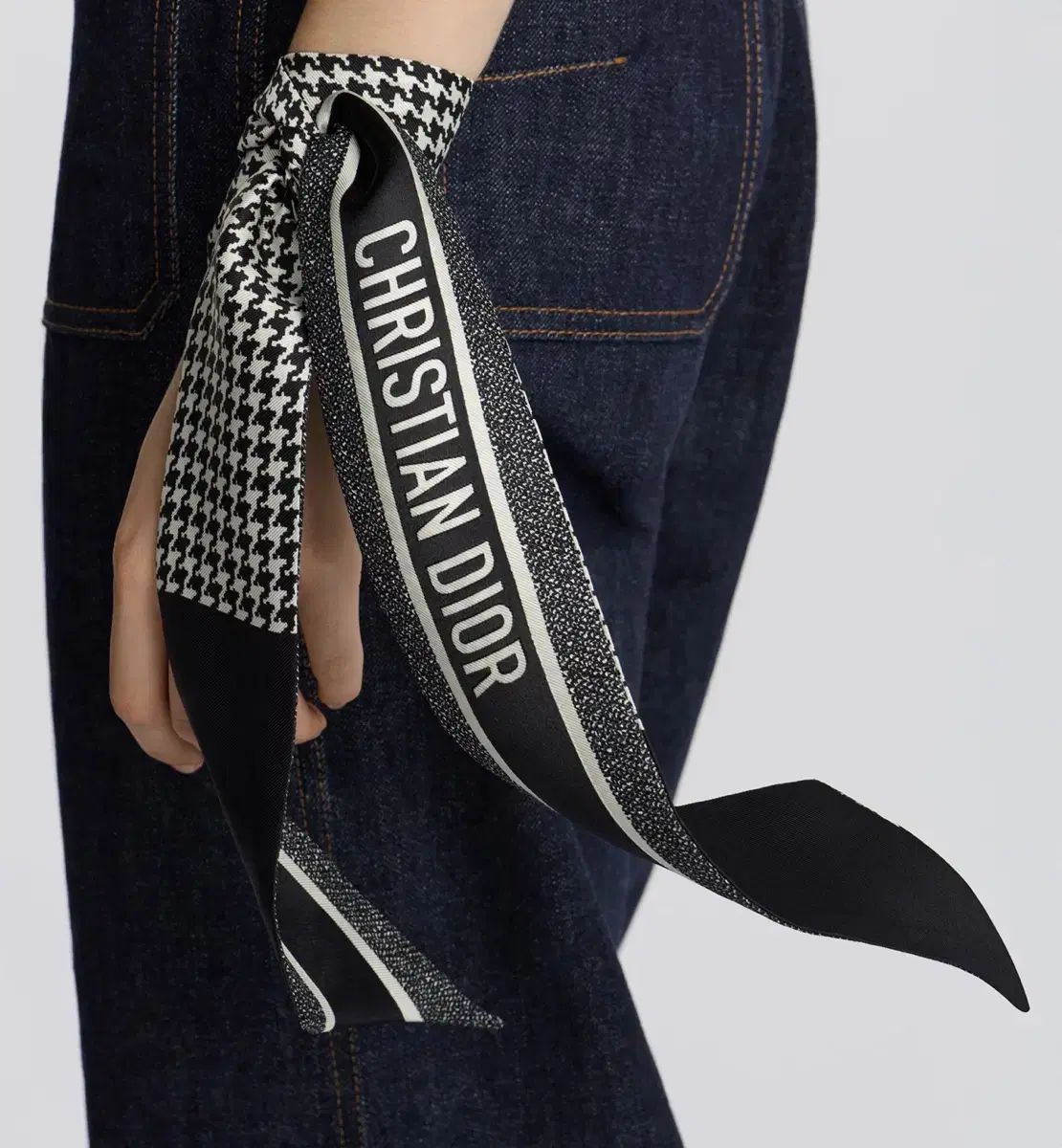 ディオール 30 Montaigne ミッツァ スカーフ