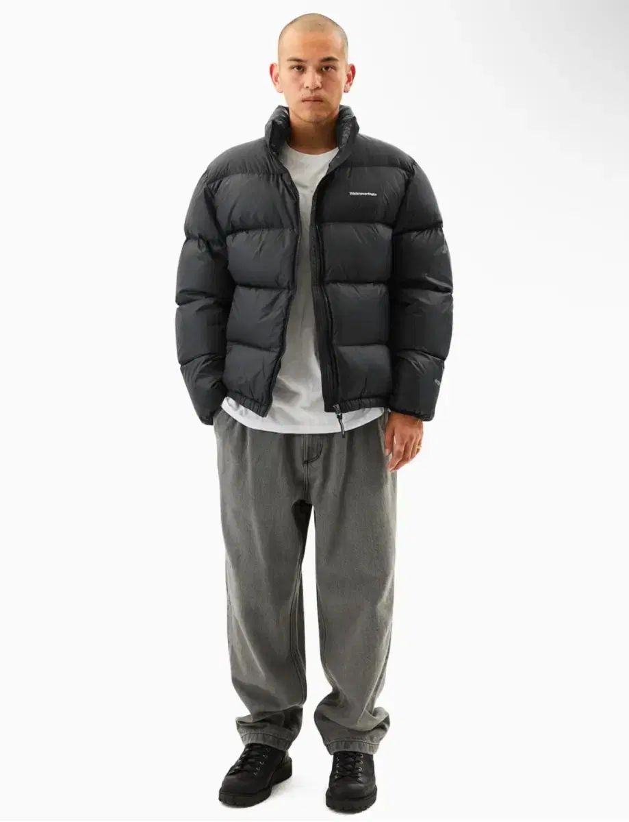 高品質 thisisneverthat ディスイズネバーザット ダウンジャケット