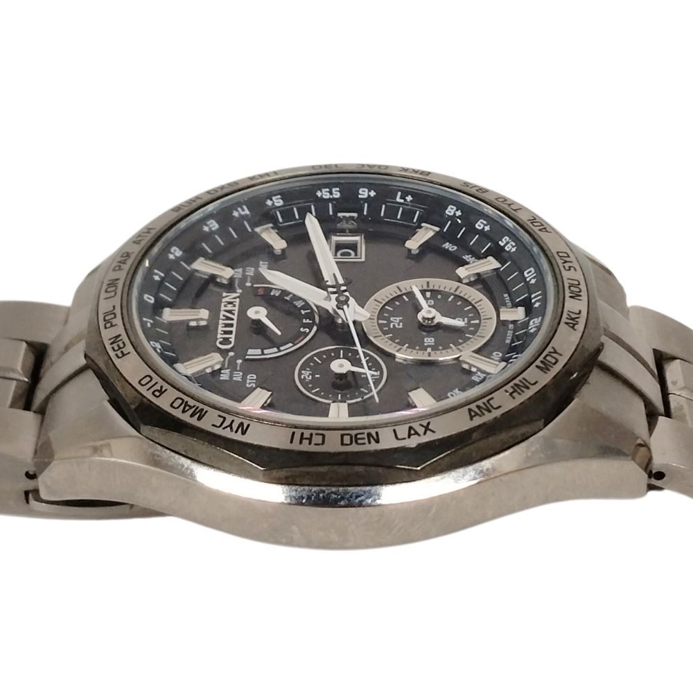  品 CITIZEN シチズン H 820-T 023070 アテッサ エコドライブ ソーラー電波 メンズ 腕時計 C 473 その他 時計