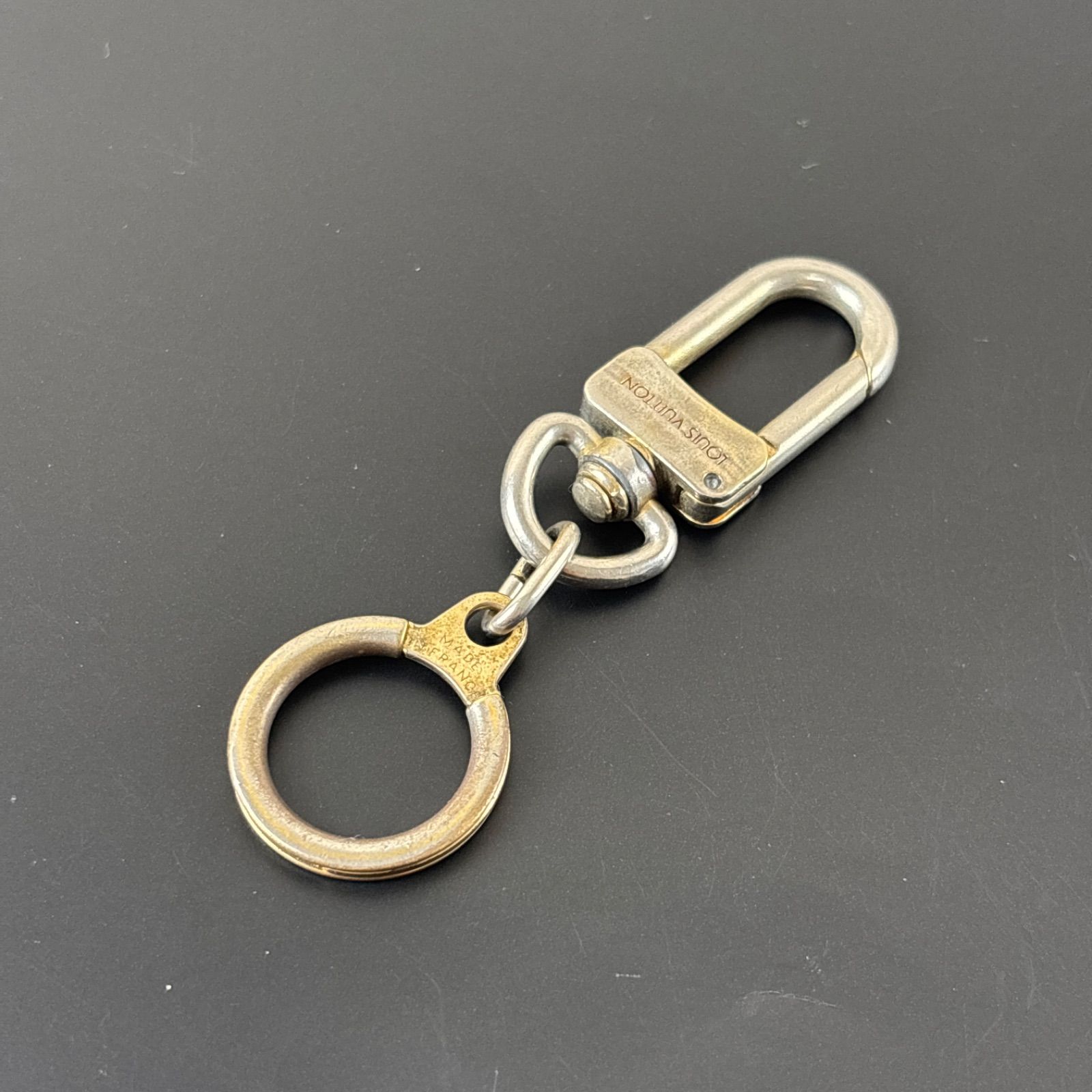 LOUIS VUITTON ルイヴィトン アノクレ キーホルダー キーリング 金属