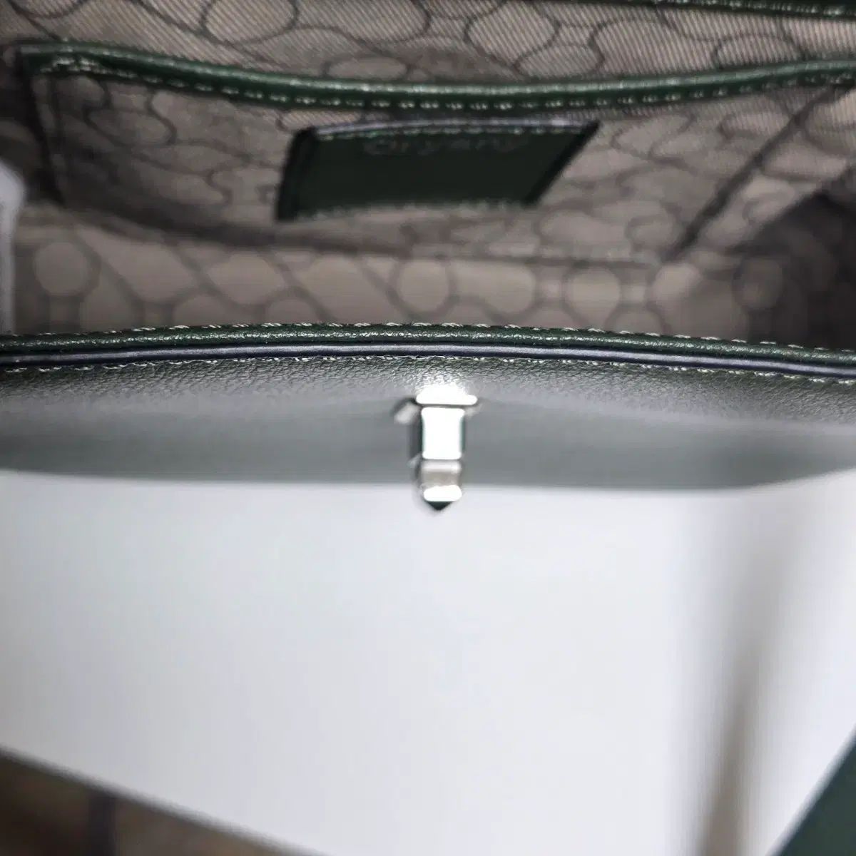 クロスバック グリーン