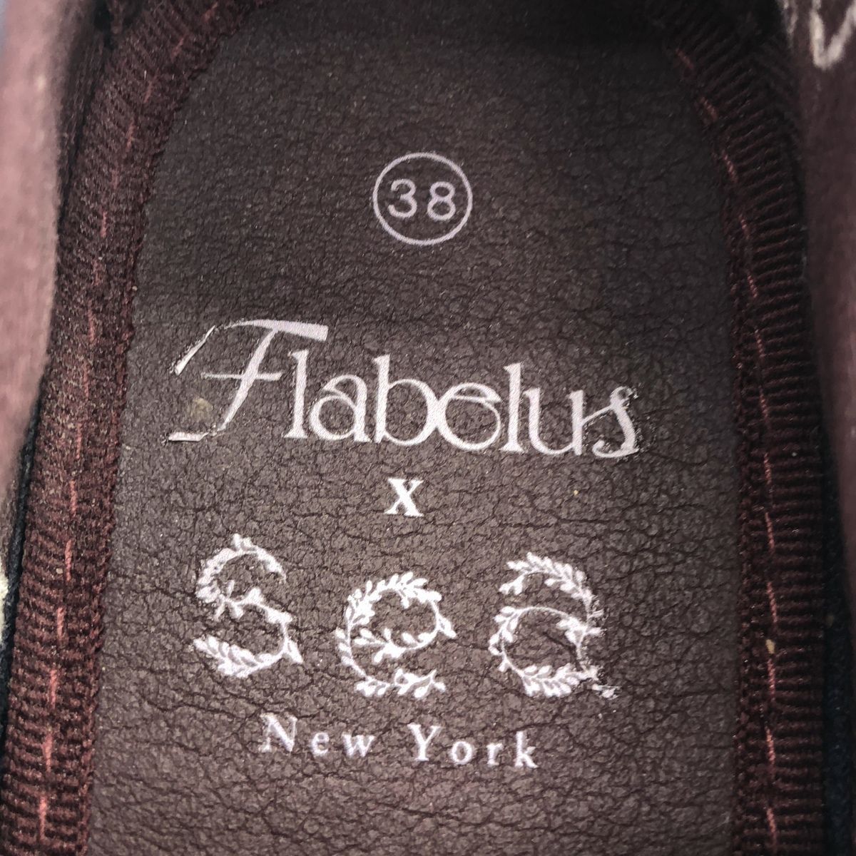 フラベラス デミ