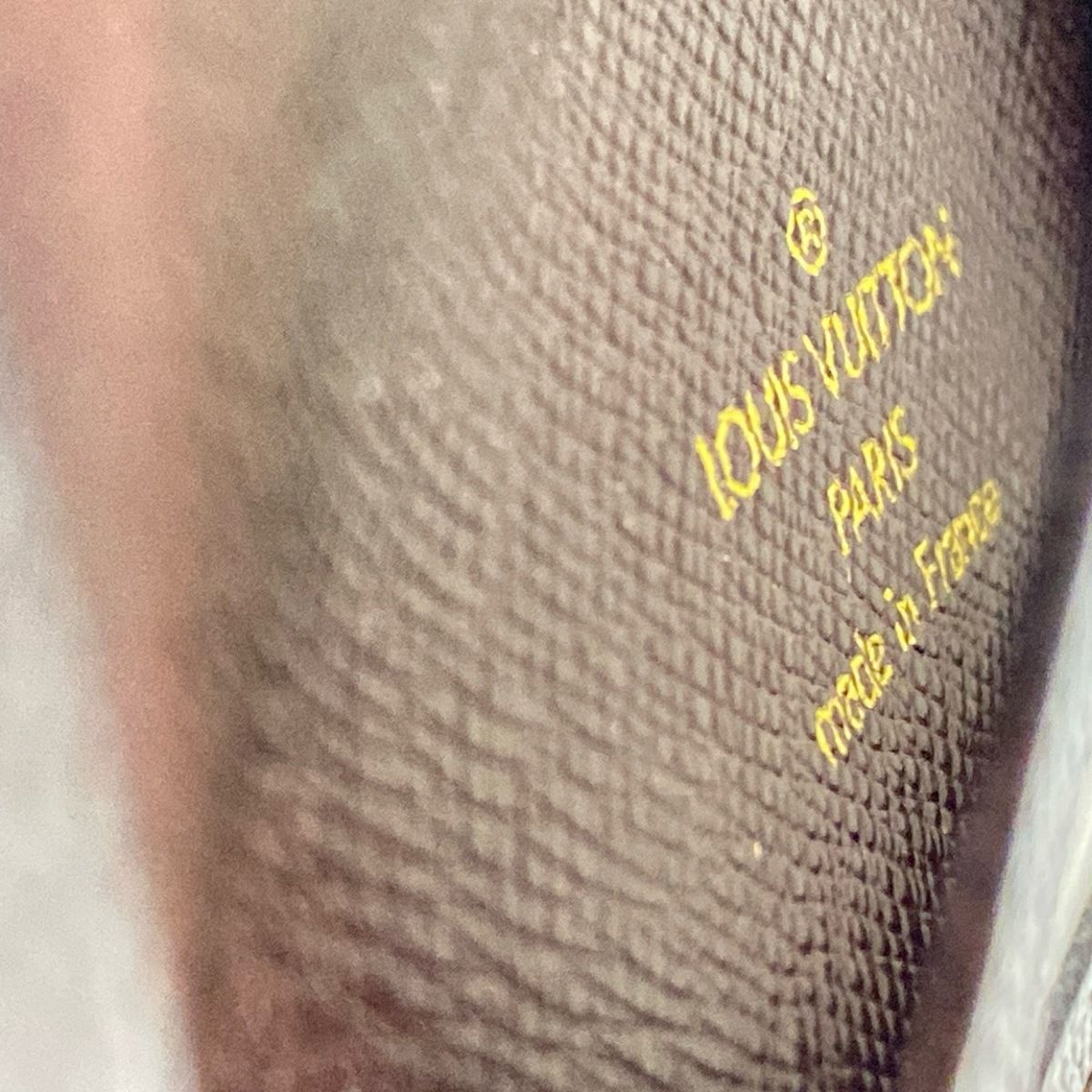  LOUIS VUITTON ルイヴィトン パスケース タイガ ポルト2カルトヴェルティカル M 30496 アカジュー レザー パスケース 定期入れ 小物