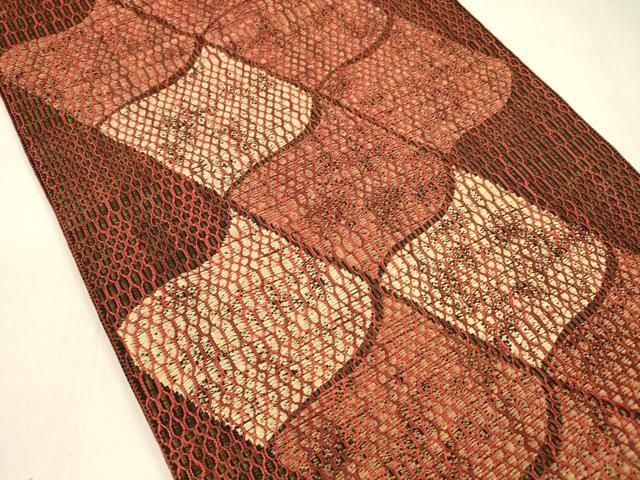 平和屋着物 都喜ヱ門 本場大島紬 全通柄袋帯 瓦文 金糸 藤絹織物謹製 正絹 cm