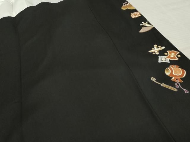 豪華黒留袖 駒刺繍