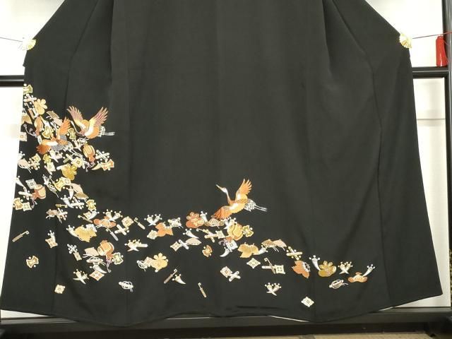 豪華黒留袖 駒刺繍