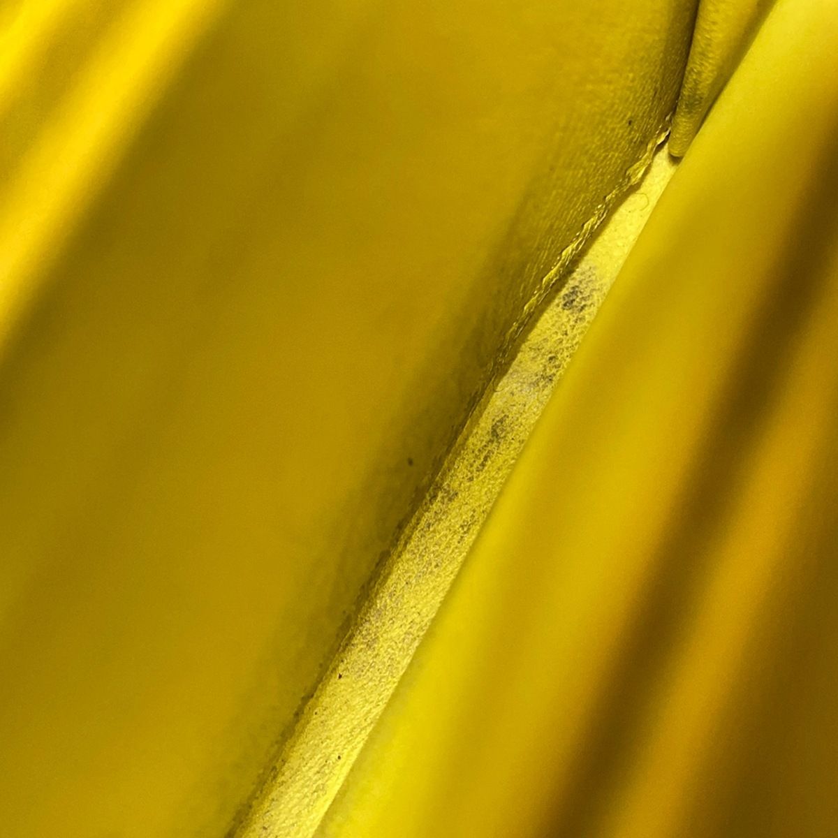 - イエロー×グレー