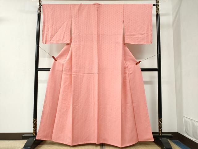 平和屋着物 上質な色無地 菱花地紋 薄紅色 正絹 yc