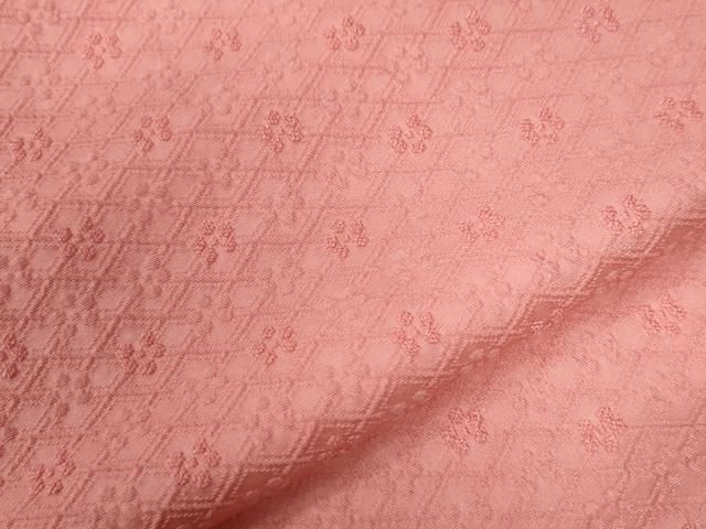 上質な色無地 菱花地紋