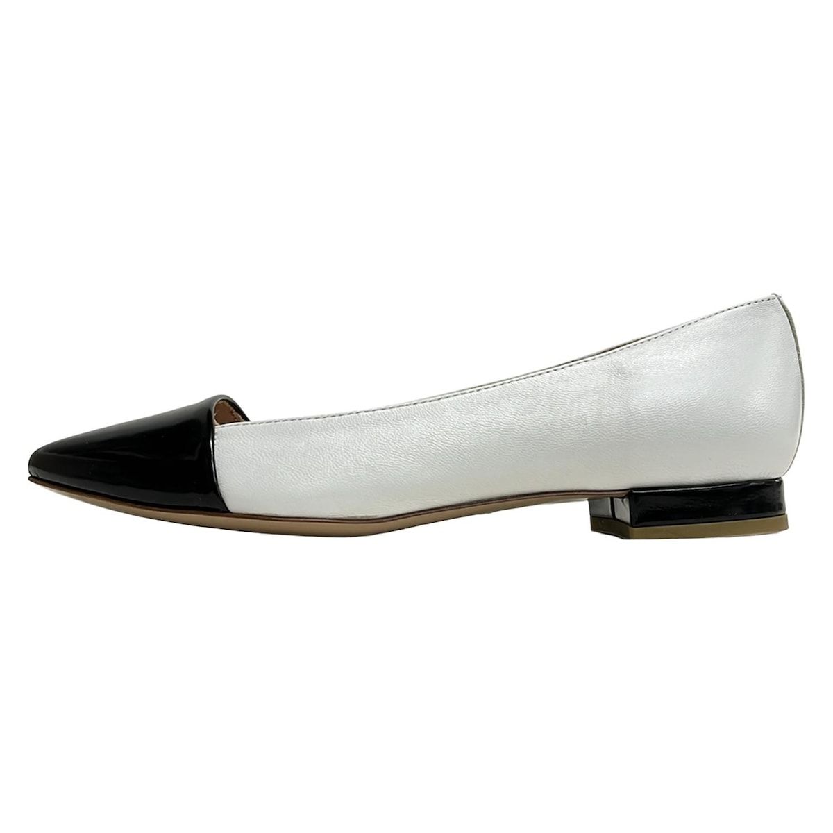 【新品】FABIO RUSCONI パンプス 白 FABIO RUSCONI(ファビオルスコーニ) パンプス 35 レディース美品 - 白