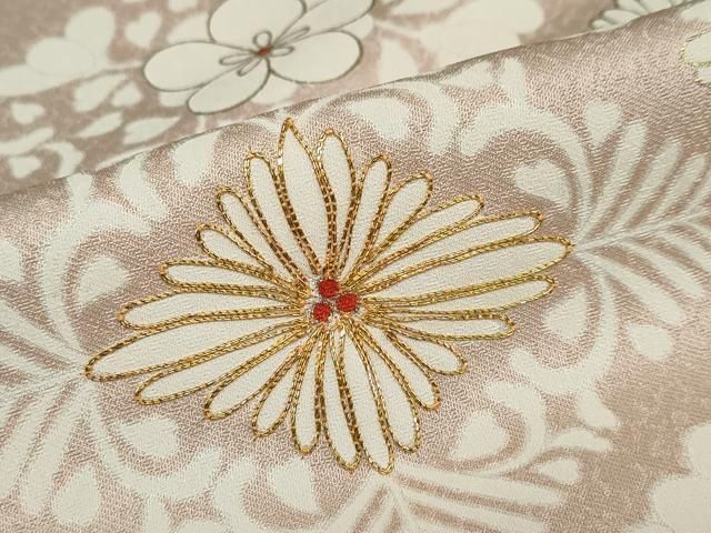 駒刺繍