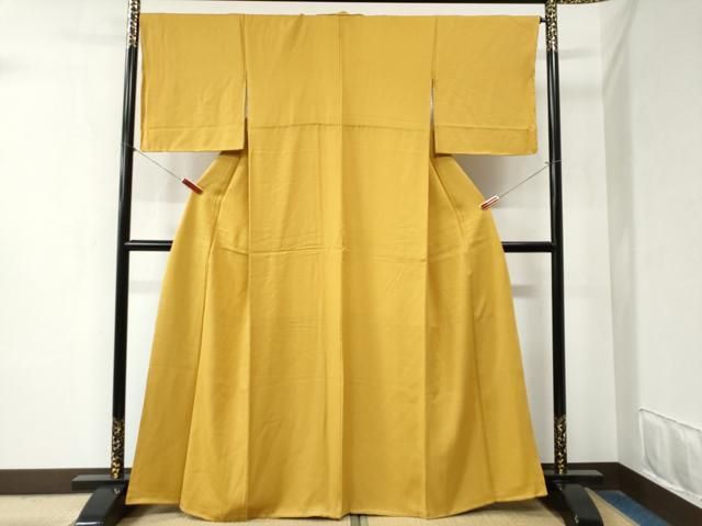 平和屋着物 上質な色無地 山吹茶色 正絹 yc