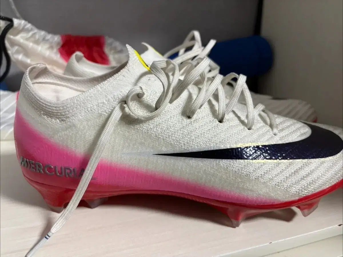 ナイキ マーキュリアル ヴェイパー エアズーム 16 FG 260