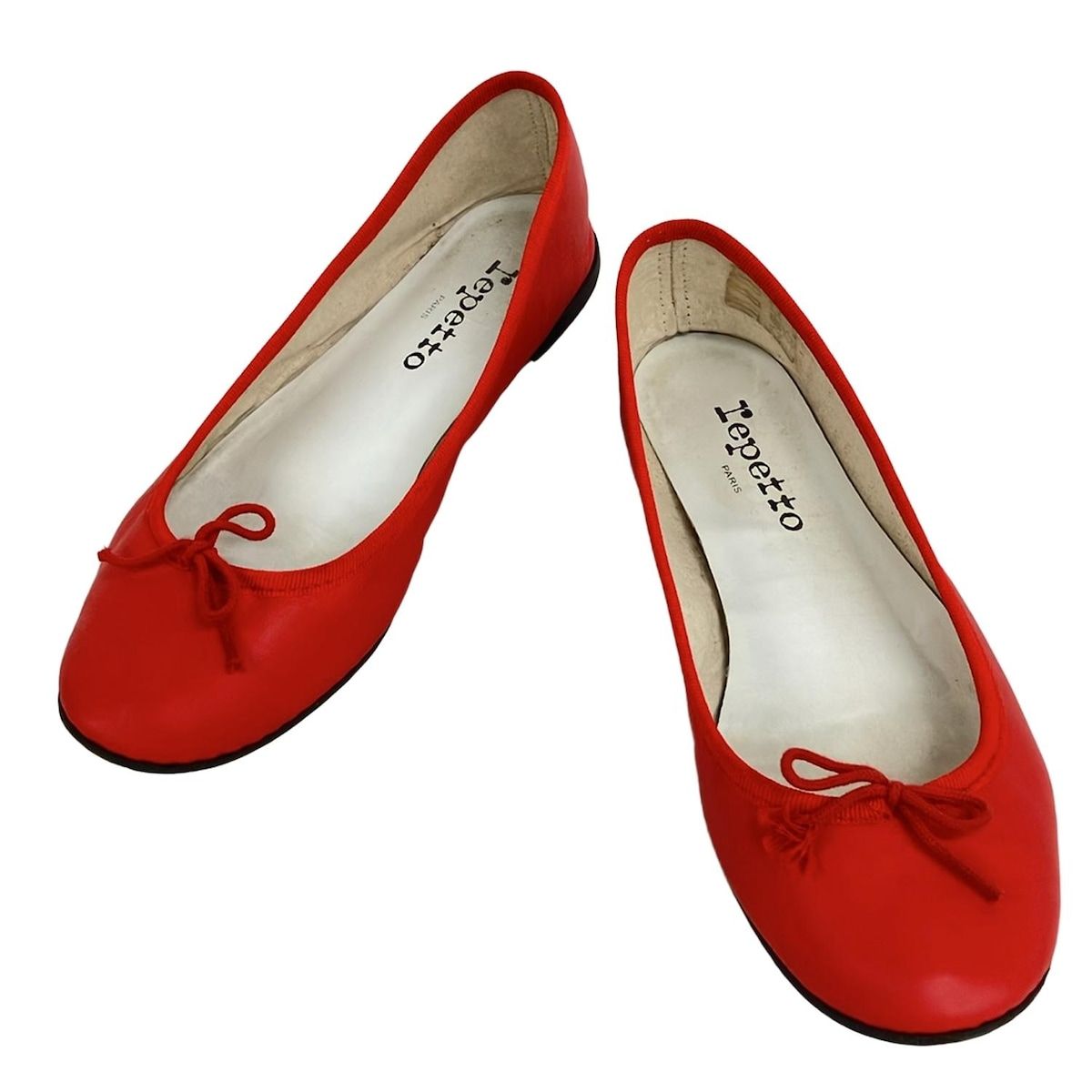 美品！Repettoレッド 41サイズ　フラットシューズ 美品！Repettoレッド 41サイズ フラットシューズ 美品！Repettoレッド