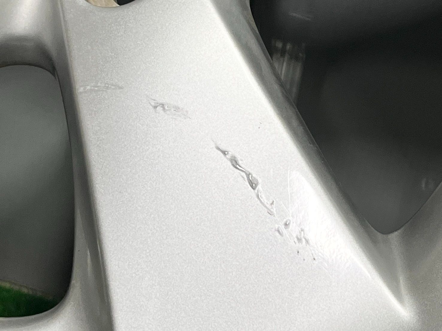  ︎ 即決品 トヨタ 30プリウス Sツーリング 17 in 7 J 50 PCD 100 セイバーリング 215 45 R カローラスポーツ ウィッシュ 17インチ タイヤ ホイールセット